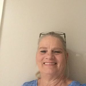 Meet your Posher, Carol